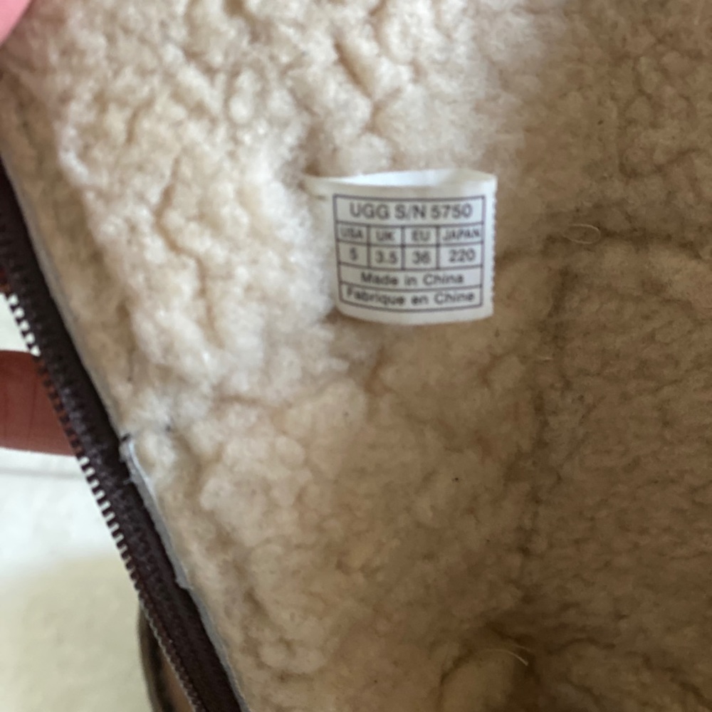 Original Ugg Boots - image 6